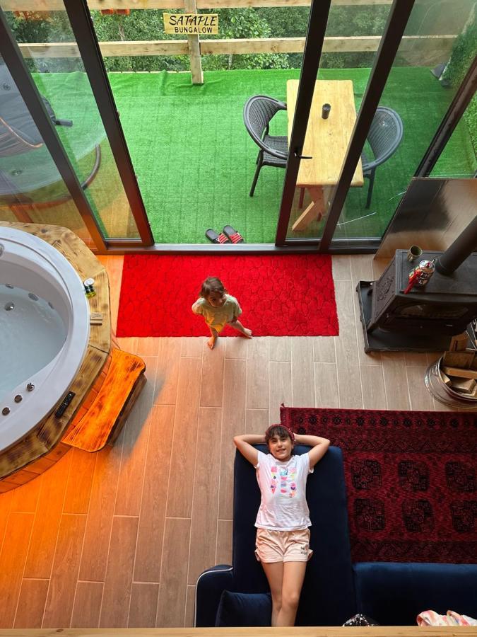 Sataplebungalov Camlihemsin Luaran gambar