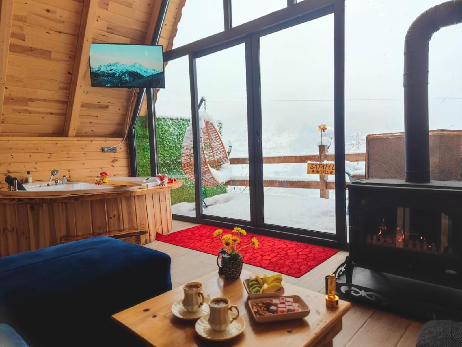 Sataplebungalov Camlihemsin Luaran gambar